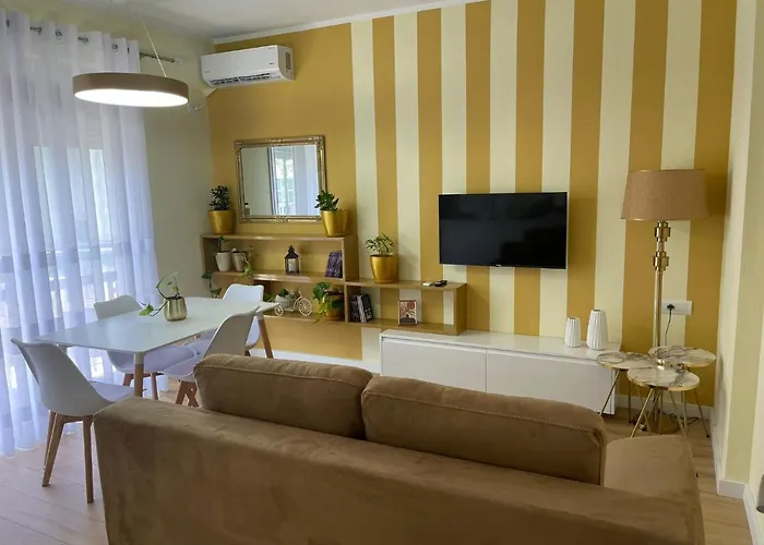 Mel Apt 2 Lungomare Vlore, Albania