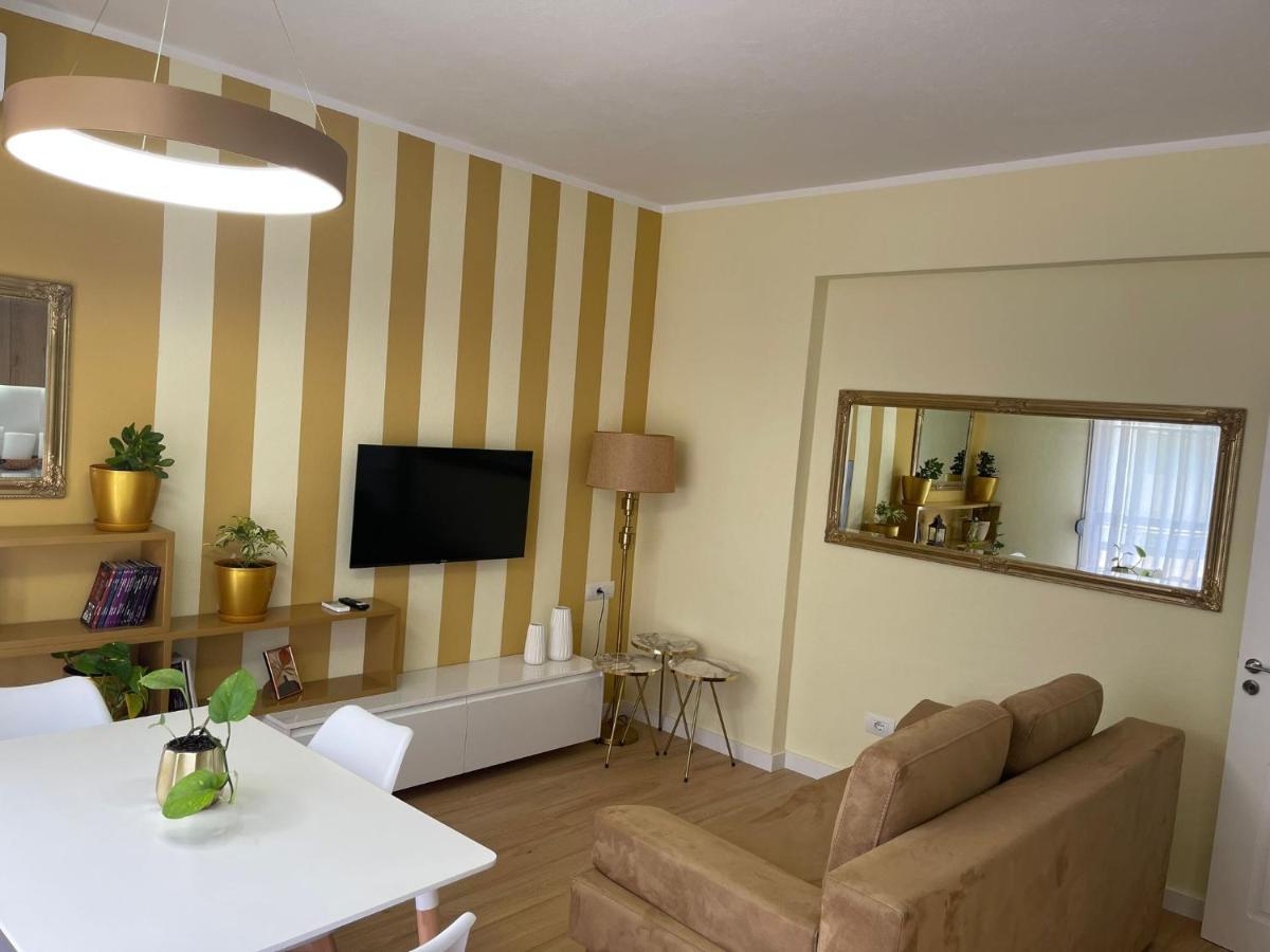 Apartament Mel 2 Lungomare Vlore, Albania